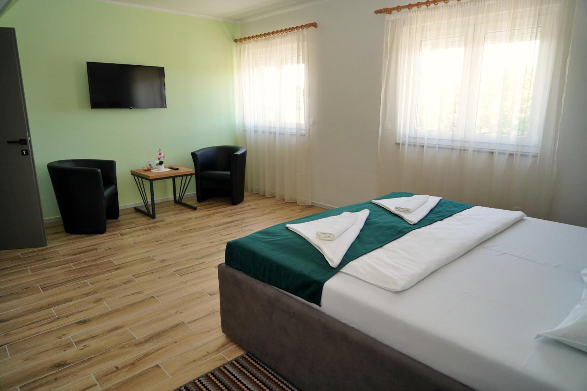Swiss Apartmani Banja Luka Exterior photo